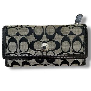 Vintage Coach Signature C Canvas Leather Trifold Wallet